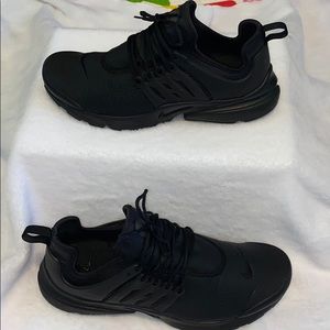 Women’s Nike Air Presto - Size 10